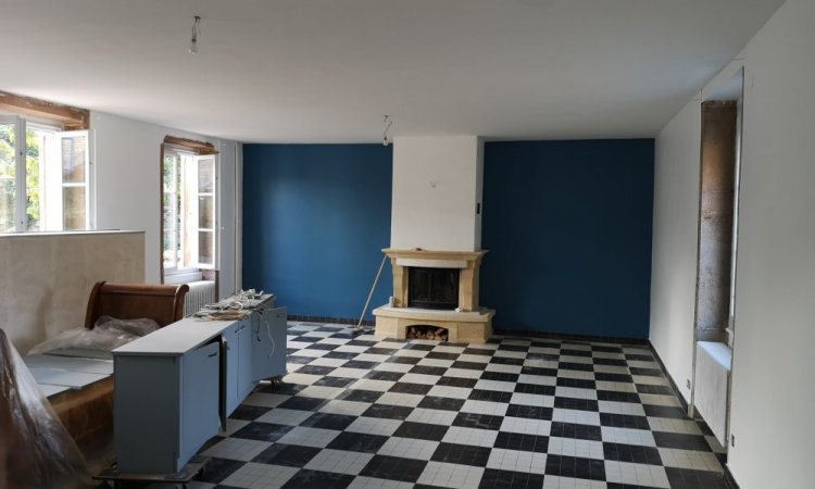 Rénovation complète de la peinture intérieur d'une  maison proche Macon